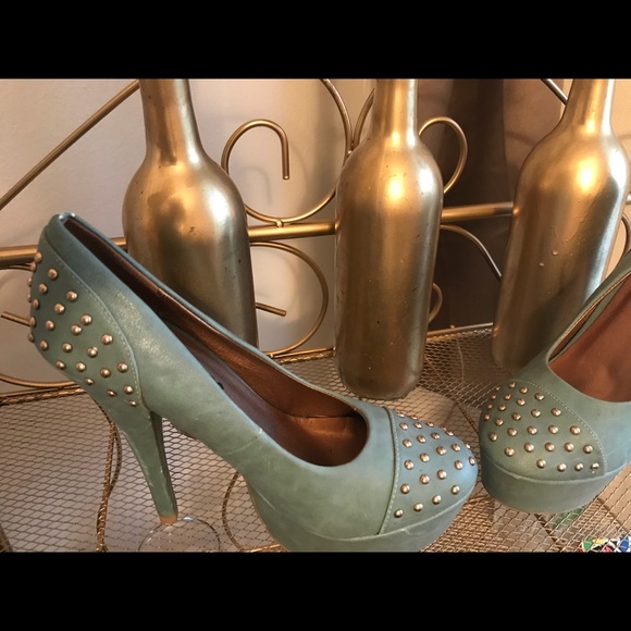 Blue Studded Platform High Heels - Picture 3 of 6